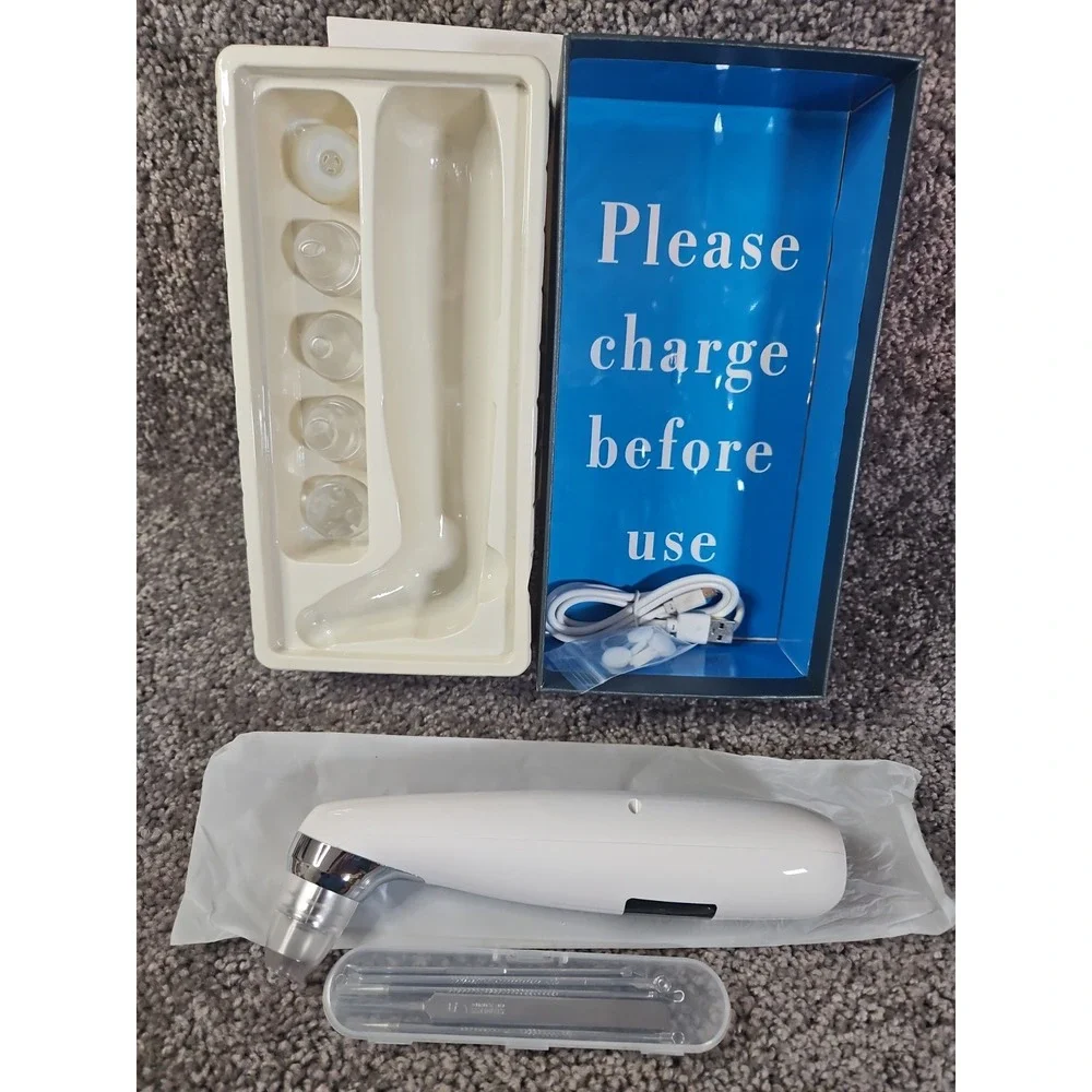 Electronic Suction Cup Black Head Cleaner. NIB